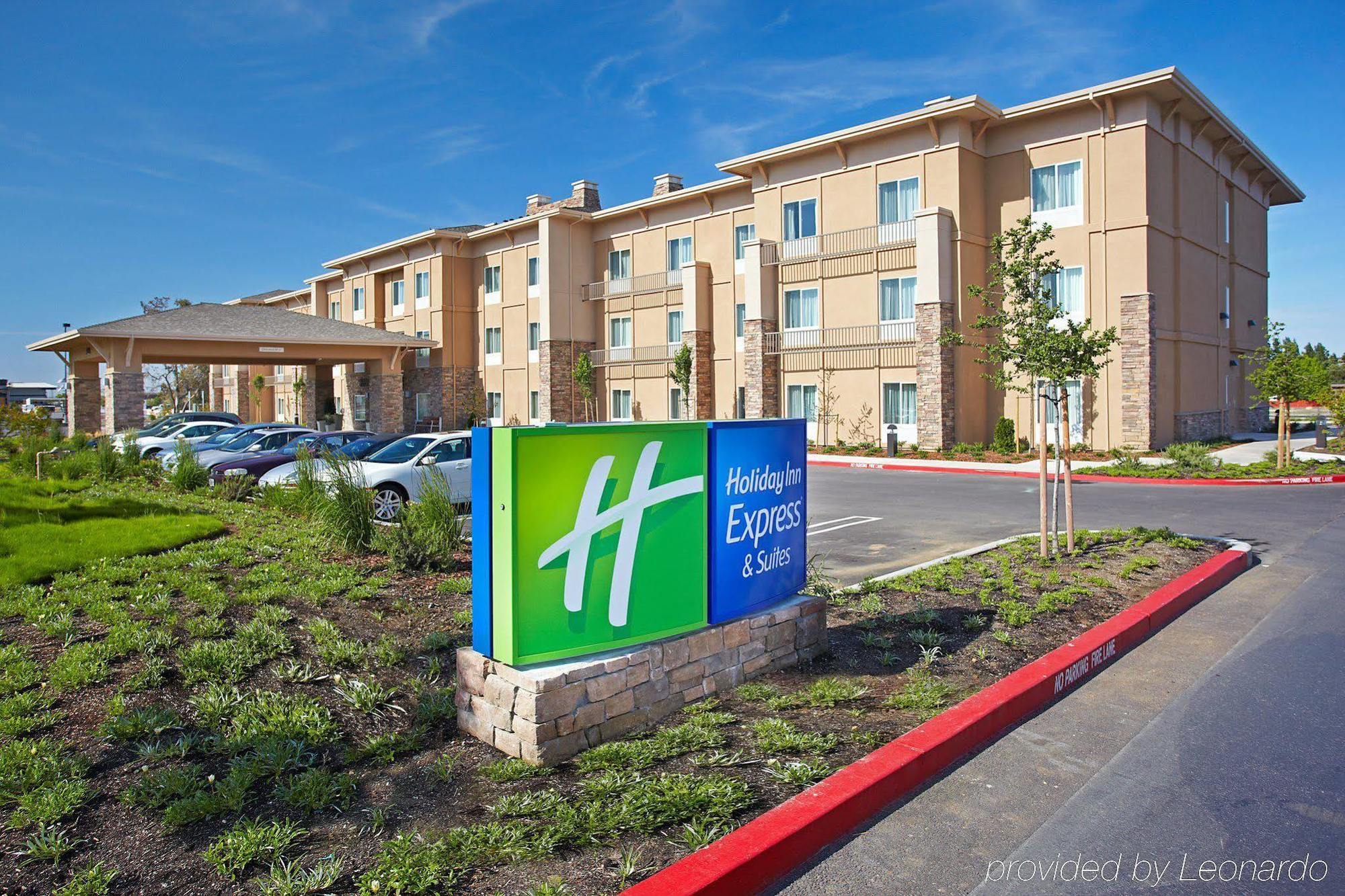 Holiday Inn Express Hotel & Suites Napa Valley-American Canyon By Ihg Exterior photo
